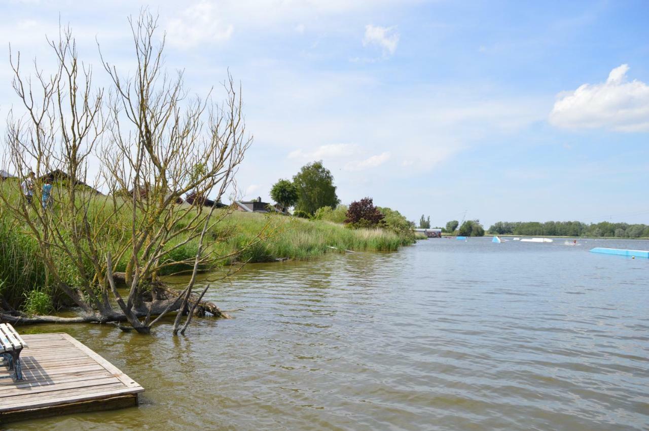 Ferienwohnung Osteland Neuhaus an der Oste Bagian luar foto