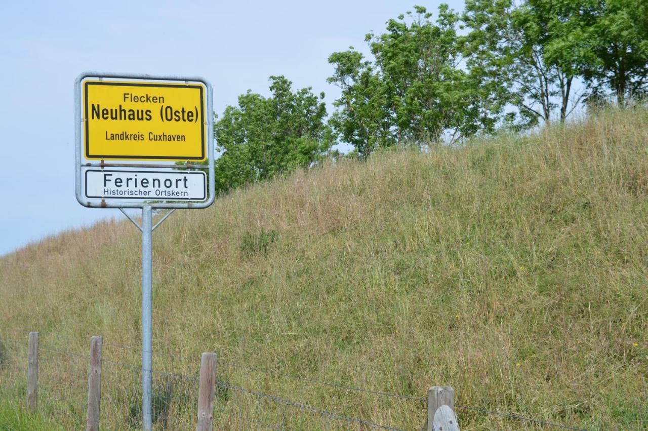 Ferienwohnung Osteland Neuhaus an der Oste Bagian luar foto