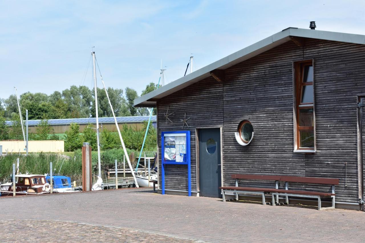 Ferienwohnung Osteland Neuhaus an der Oste Bagian luar foto