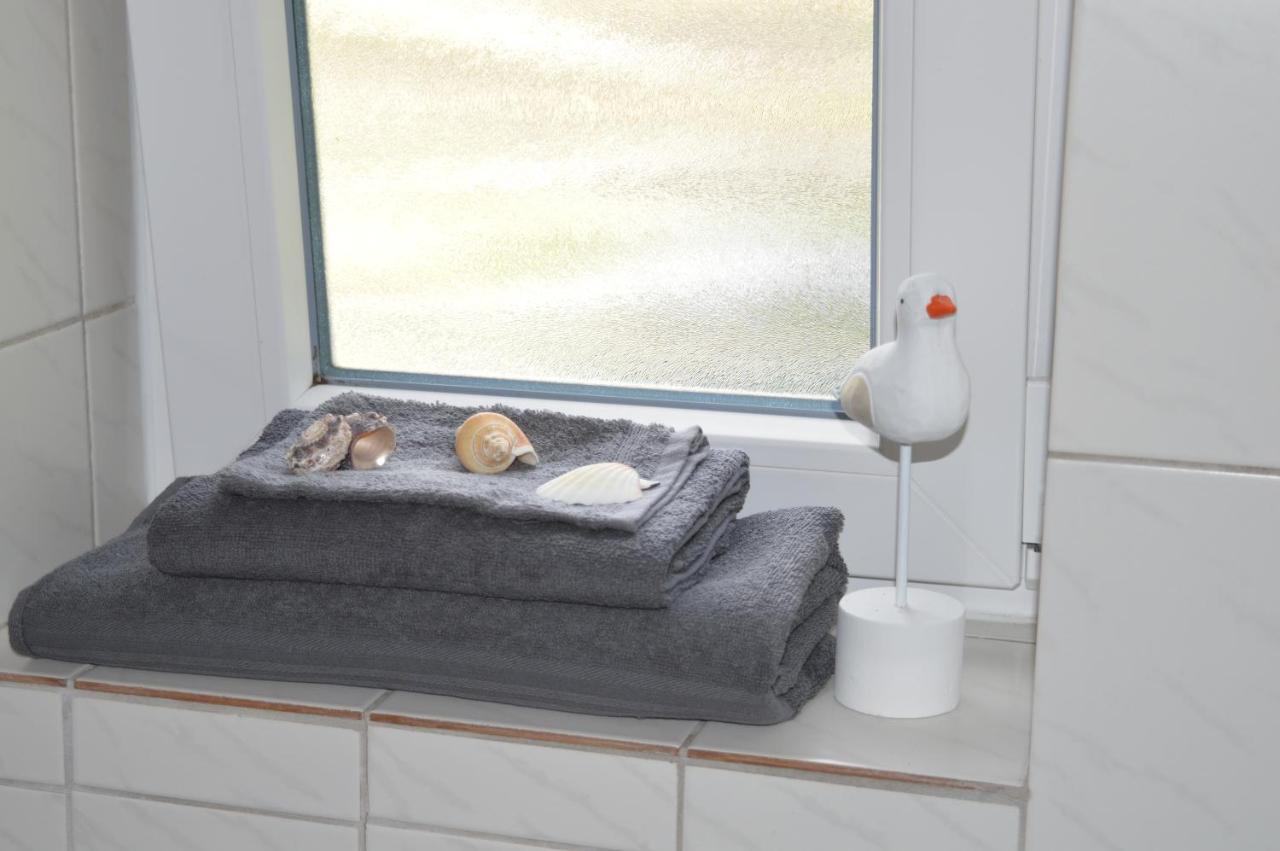 Ferienwohnung Osteland Neuhaus an der Oste Bagian luar foto